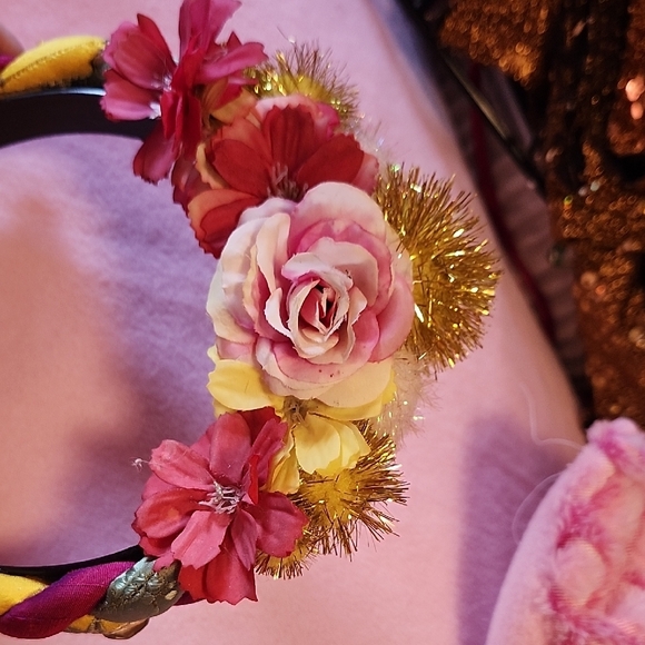 Floral Crown - Picture 3 of 3